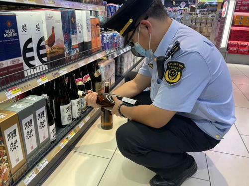 上海金山突擊檢查超市日料店，嚴(yán)防日本福島等地禁進(jìn)口食品流入市場